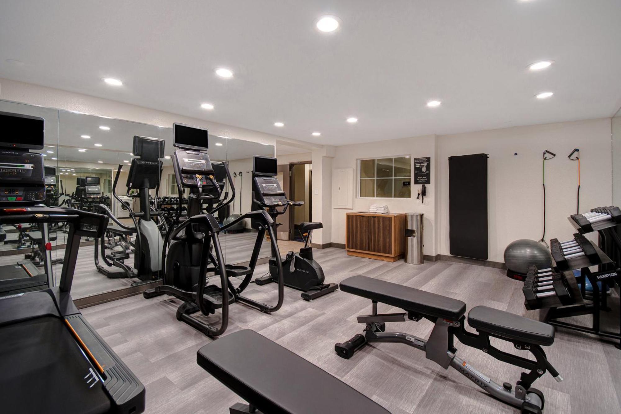 Hotel Candlewood Columbia-fort Jackson By Ihg Columbia